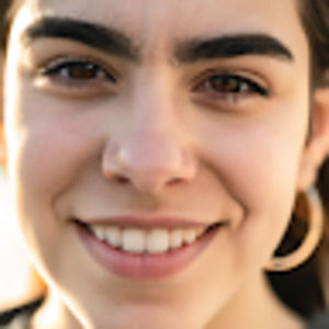 Meet your Posher, Danica